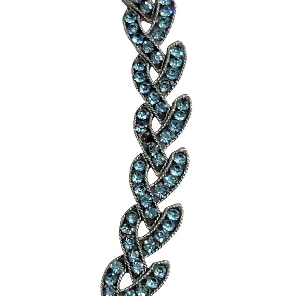 Crown Trifari Cavalcade Blue Silver Tone Necklace Earrings Set - Picture 3 of 10